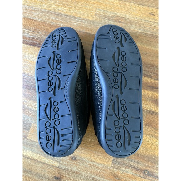 Abeo Leather Slippers Size 8 Black Leather Sparkle Moccasins Sheepskin Lining - Picture 10 of 16